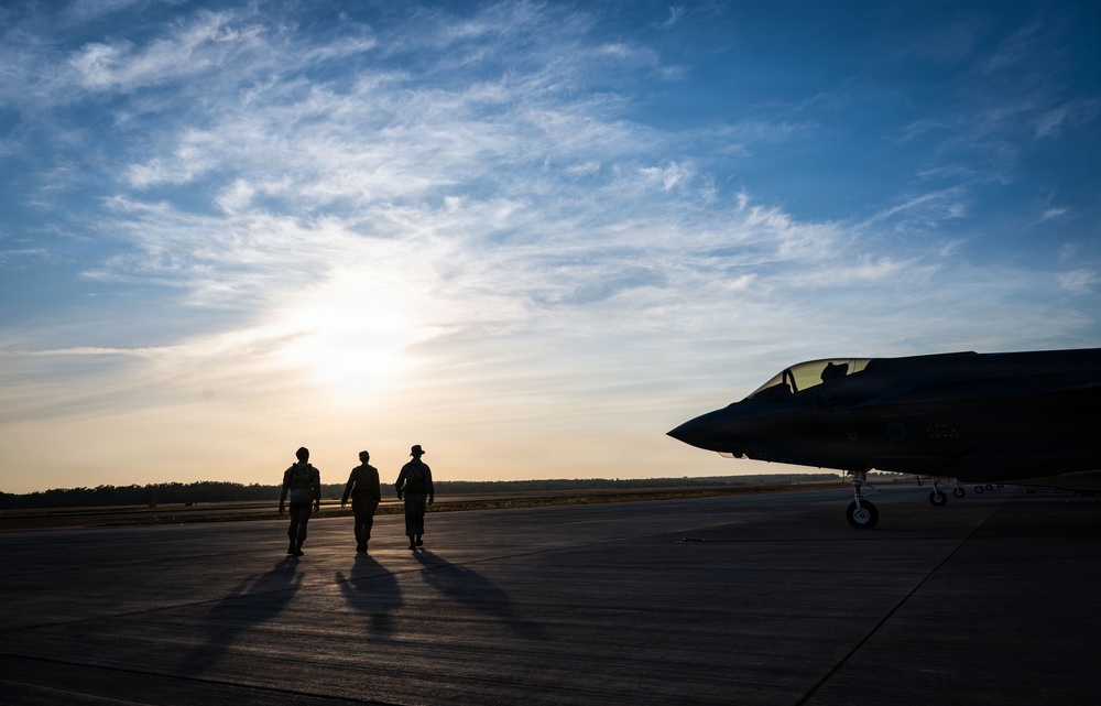 U.S., JASDF, RAAF Accomplish Tri-lateral Patrol