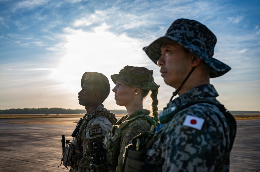 U.S., JASDF, RAAF Accomplish Tri-lateral Patrol