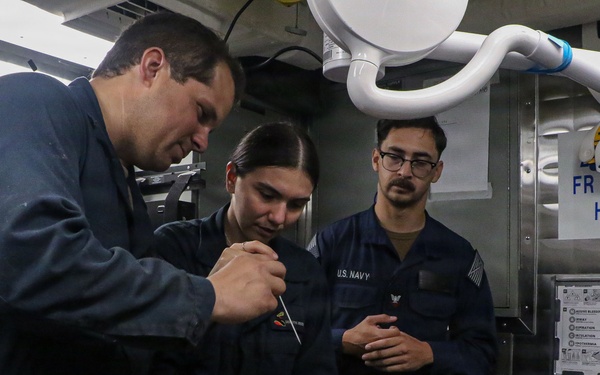 Frank E. Petersen Jr. Sailors Conduct a Medical Training
