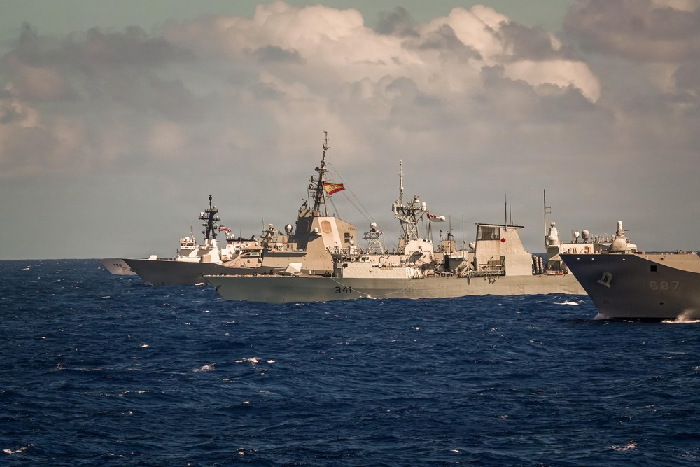 Philippine Navy ship BRP Miguel Malvar joins RIMPAC group sail