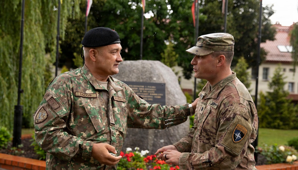 Romanian Lt. Gen. Dragoş-Dumitru Iacob visits NATO FLF Battle Group–Poland at Bemowo Piskie