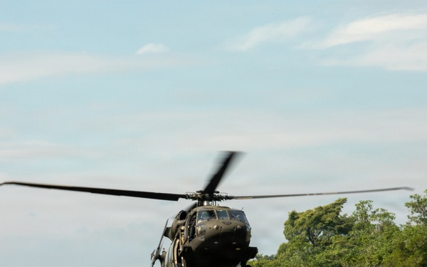 US, Malaysia, Australia Joint Air Assault Training