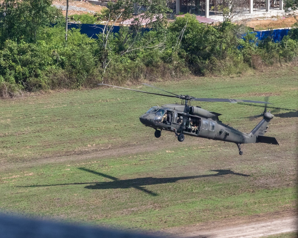 US, Malaysia, Australia Joint Air Assault Training