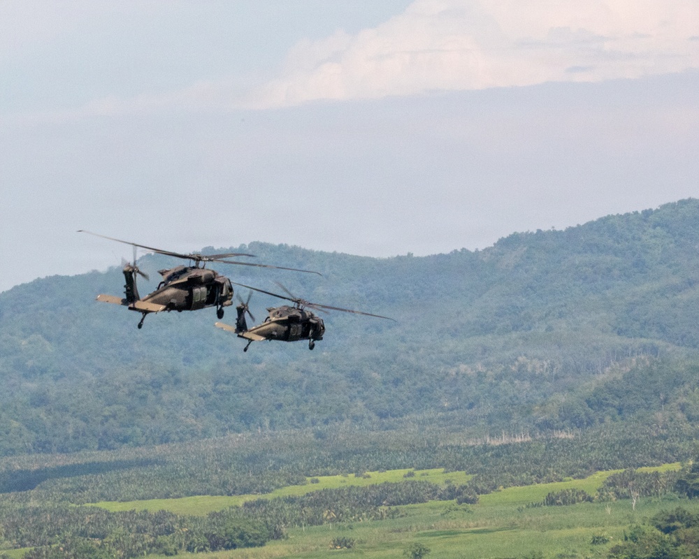 US, Malaysia, Australia Joint Air Assault Training