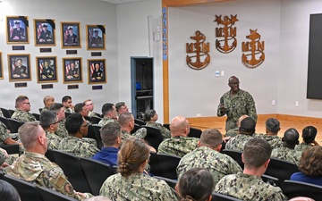 Fleet Master Chief Don Davis visits Naval Station Newport, R.I.