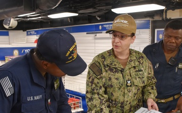 Fleet Assist Team Prepares Shipboard Sales and Services Divisions for Success