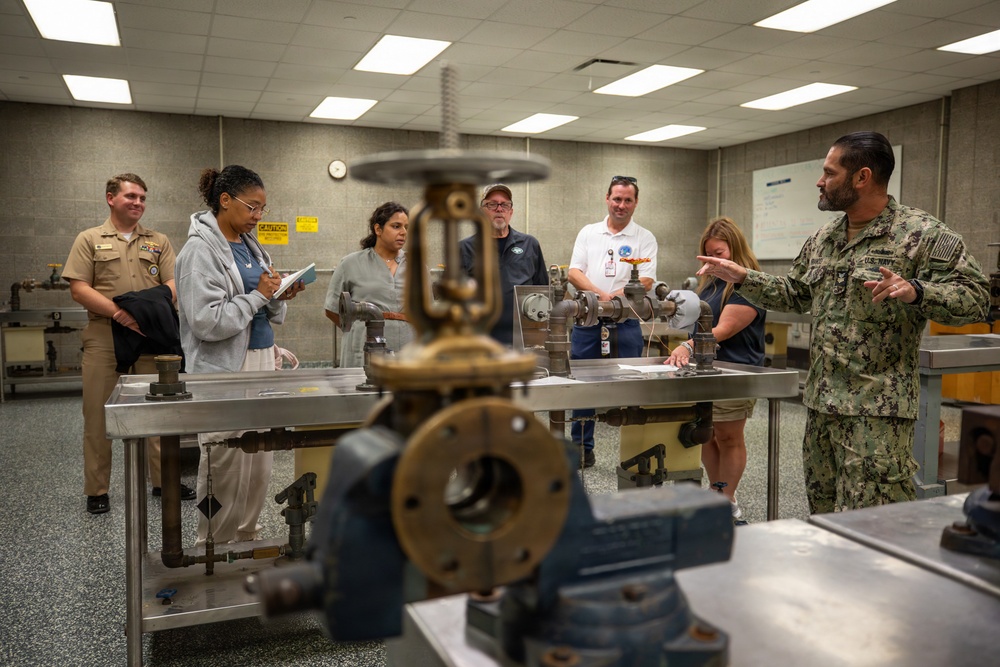 NTAG Empire State tours SWESC Training Facilities as part of an Educator Orientation Visit