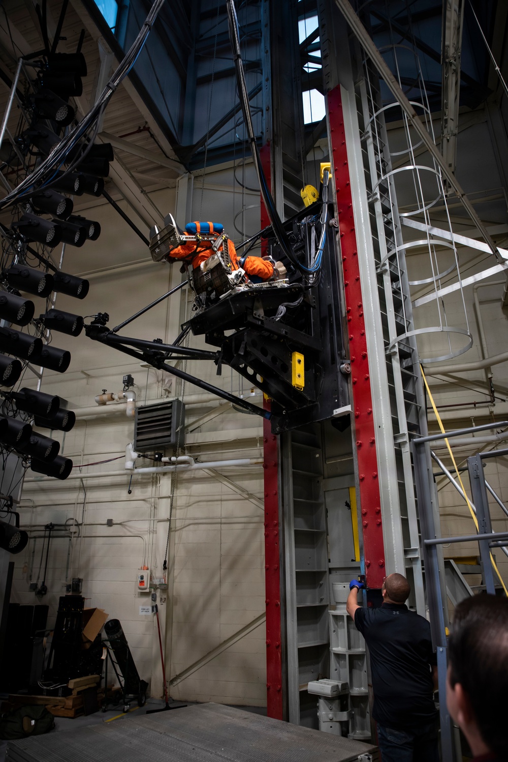 AFRL, NASA partner to test lunar landing safety; active-duty volunteers needed