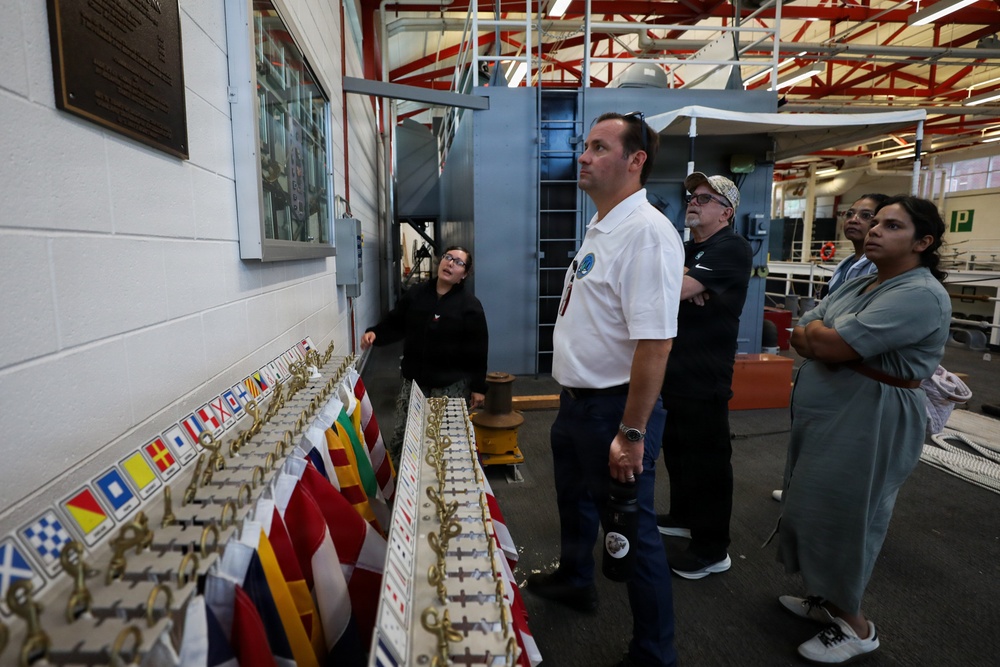 NTAG Empire State tours SWESC Training Facilities as part of an Educator Orientation Visit