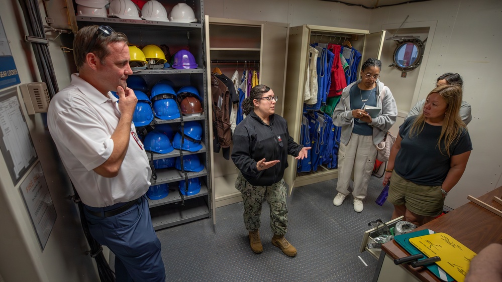 NTAG Empire State tours SWESC Training Facilities as part of an Educator Orientation Visit