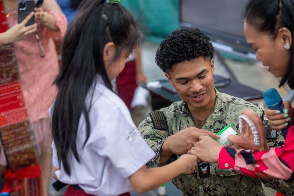 Pacific Partnership 2026 visits SD Tri Ranta Sibolga Primary School
