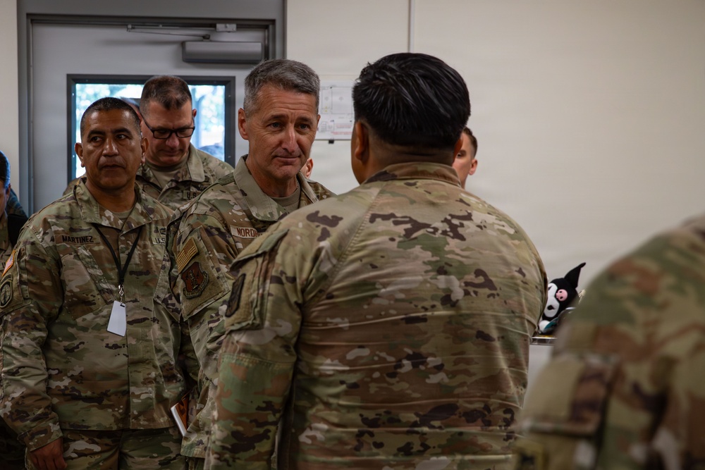 CNGB, Arkansas TAG and Guatemalan Minister of Defense observe Cyber Shield training.