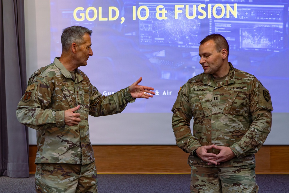 CNGB, Arkansas TAG and Guatemalan Minister of Defense observe Cyber Shield training.