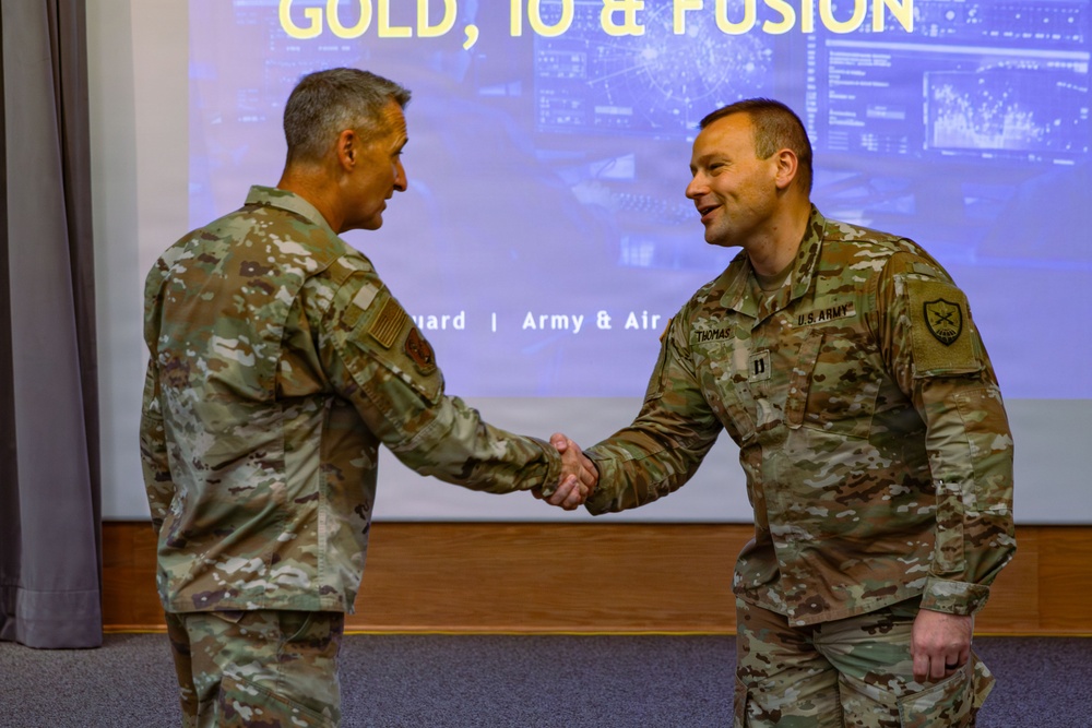 CNGB, Arkansas TAG and Guatemalan Minister of Defense observe Cyber Shield training.