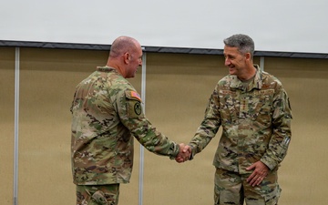 CNGB, Arkansas TAG and Guatemalan Minister of Defense observe Cyber Shield training.