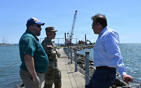 Buffalo District Leadership Visits Bird Island Pier Project Site