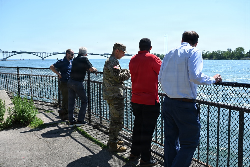 Buffalo District Leadership Visits CAP 103 Project Site