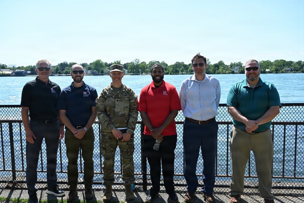 Buffalo District Leadership Visits CAP 103 Project Site