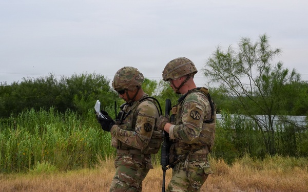 U.S. Army Soldiers Operates the Skydio X10D