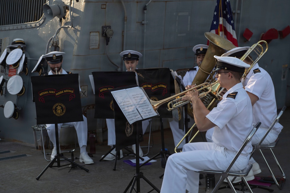 USS Mahan Hosts Consulate Reception