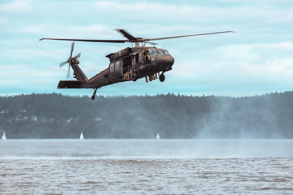 USARPAC Best Squad Competition 2026: Helocast and Zodiac Paddle