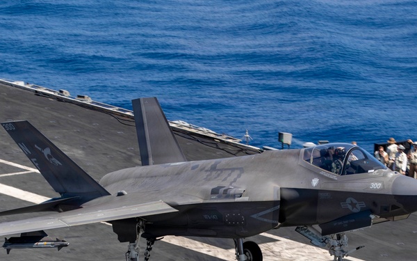 USS George Washington Conducts Flight Operations