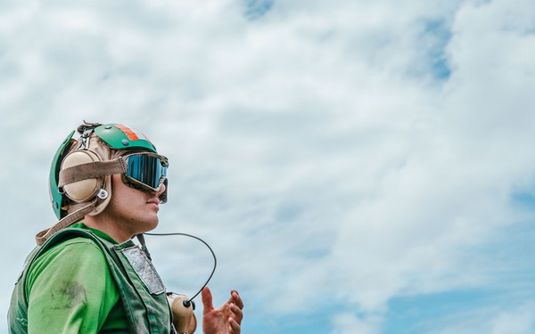 George Washington Conducts Flight Operations
