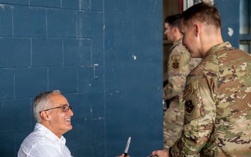 Retired SEAC visits the 346th AEW