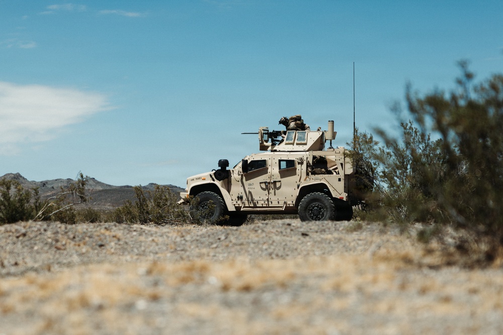 1/11 Launches HIMARS during SLTE 4-26