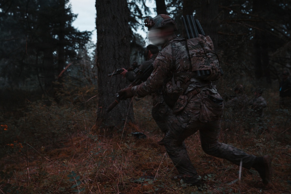 1st Special Forces Group (Airborne) conducts small unit tactics validation training during Tahoma Strike