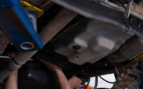 163d Vehicle Maintenance