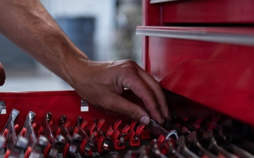 163d Vehicle Maintenance