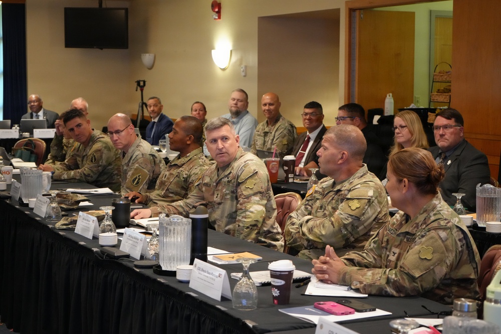 Army Reserve Leaders Advance Transformation Priorities at 2026 Senior Commander/Garrison Commander Conference