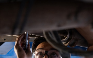 163d Vehicle Maintenance