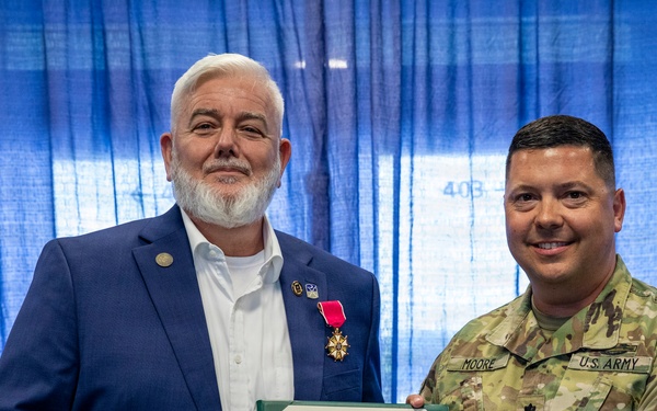 Retired CSM Guest receives a Legion of Merit
