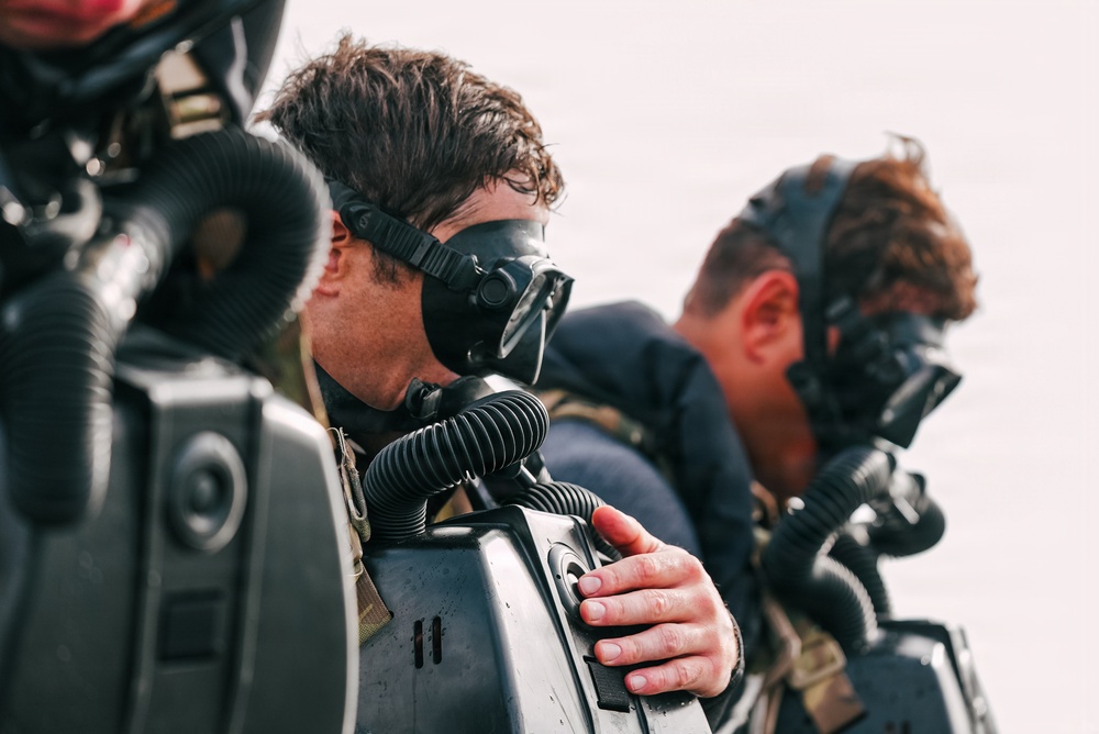 10th Special Forces Group (Airborne) Dive Training