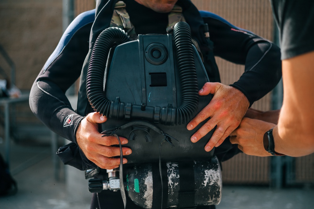 10th Special Forces Group (Airborne) Dive Training