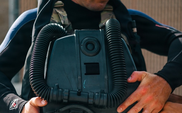 10th Special Forces Group (Airborne) Dive Training