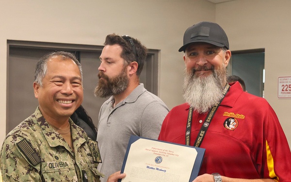 NSA Panama City holds All Hands Call, Presents Awards