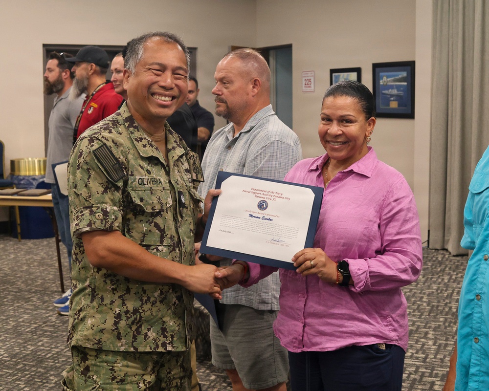 NSA Panama City holds All Hands Call, Presents Awards