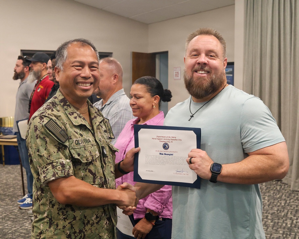NSA Panama City holds All Hands Call, Presents Awards