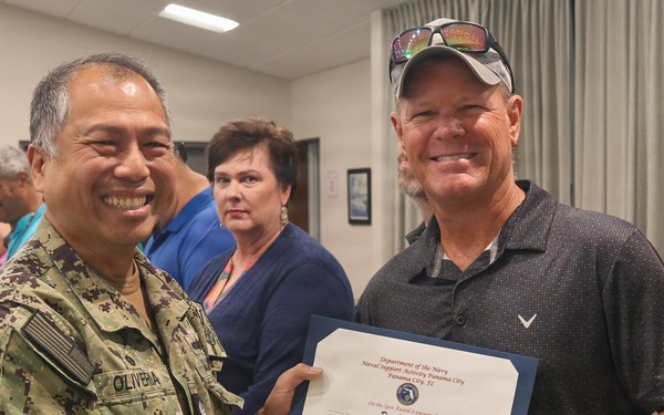 NSA Panama City holds All Hands Call, Presents Awards