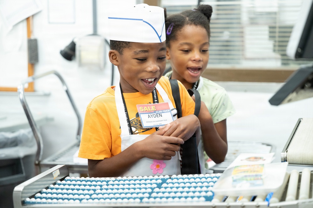 EFMP camp teaches military kids to cook