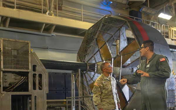 RIMPAC 2026: USS Essex hosts 25th ID and 18th Medical Command leaders
