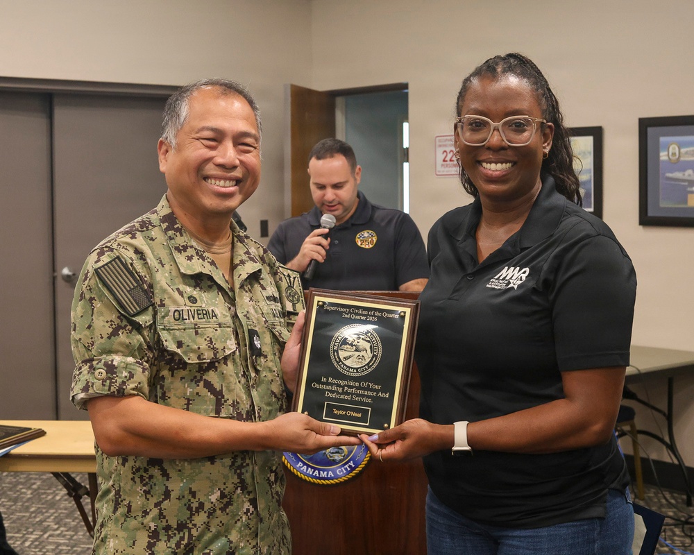 NSA Panama City holds All Hands Call, Presents Awards