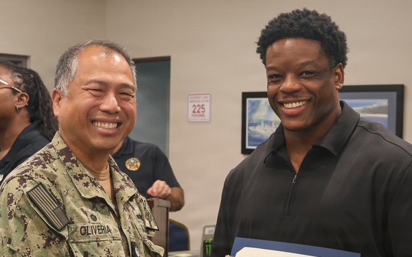 NSA Panama City holds All Hands Call, Presents Awards