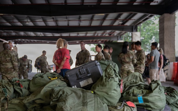 1 SOW Airmen return home from deployment