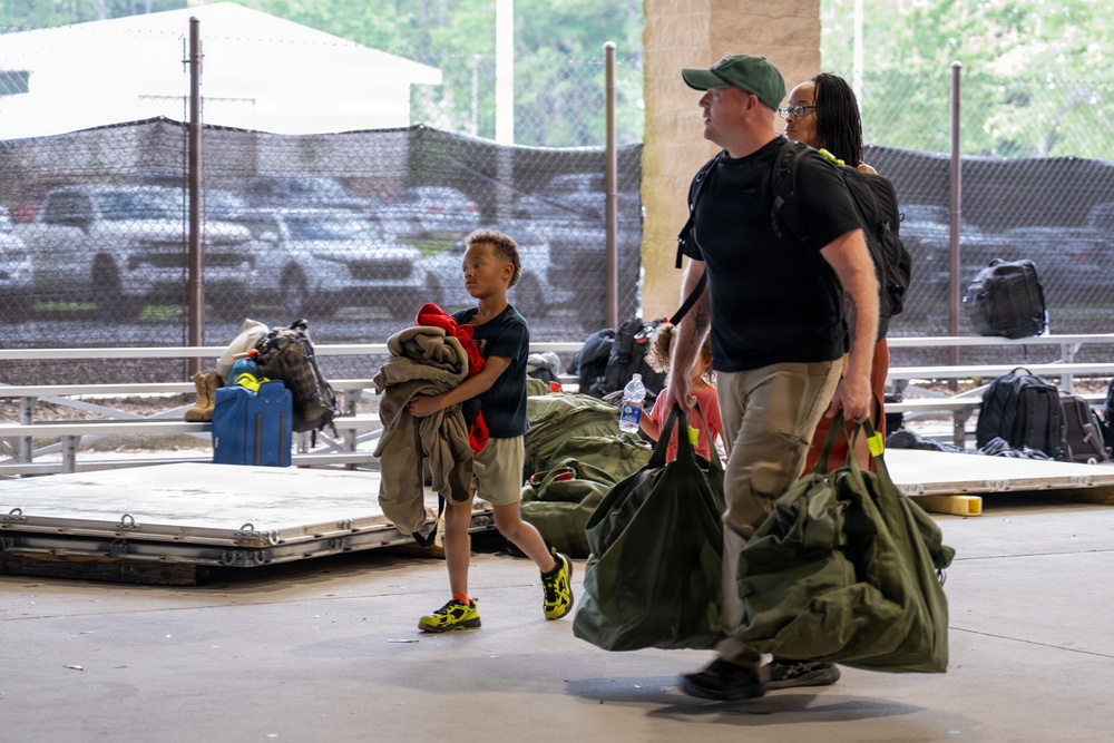 1 SOW Airmen return home from deployment
