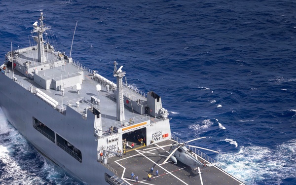 RIMPAC 2026: 25th CAB conducts multinational deck landings