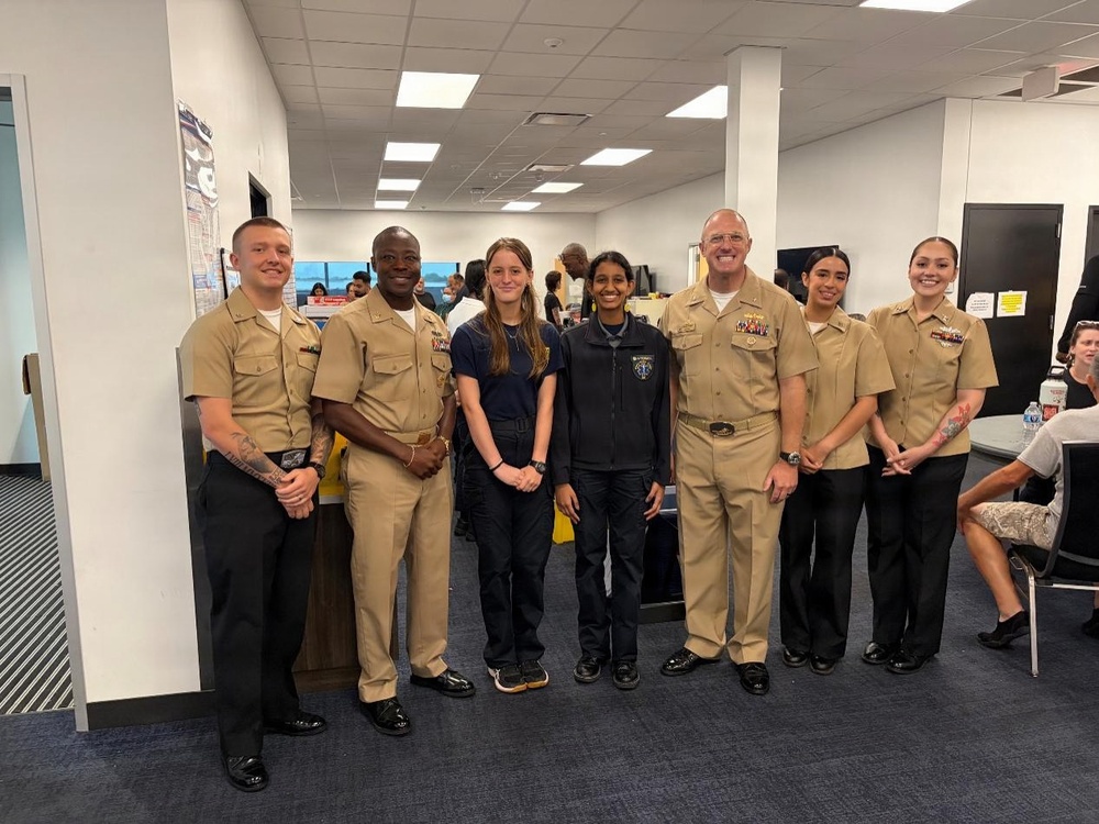 USS Forth Worth (LCS 3) Sailors conduct namesake visit to Austin, Texas